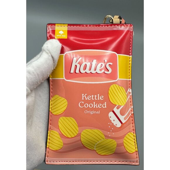 Kate Spade Snack Time Embossed Card Case Wristlet Wallet KL570 Kettle Cooked - Picture 1 of 13